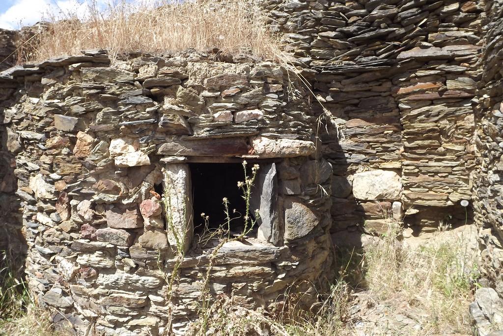 Casa Dos Xares Pension Rosmaninhal  Buitenkant foto