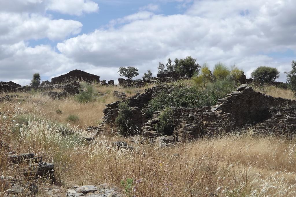 Casa Dos Xares Pension Rosmaninhal  Buitenkant foto