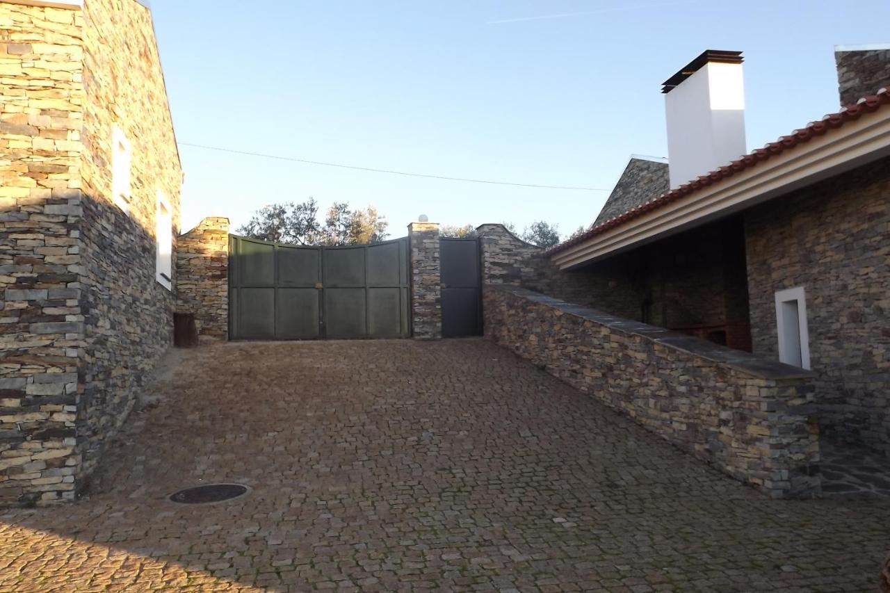 Casa Dos Xares Pension Rosmaninhal  Buitenkant foto